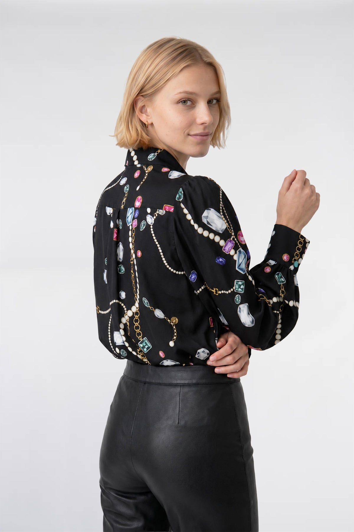 Printed pussy-bow blouse