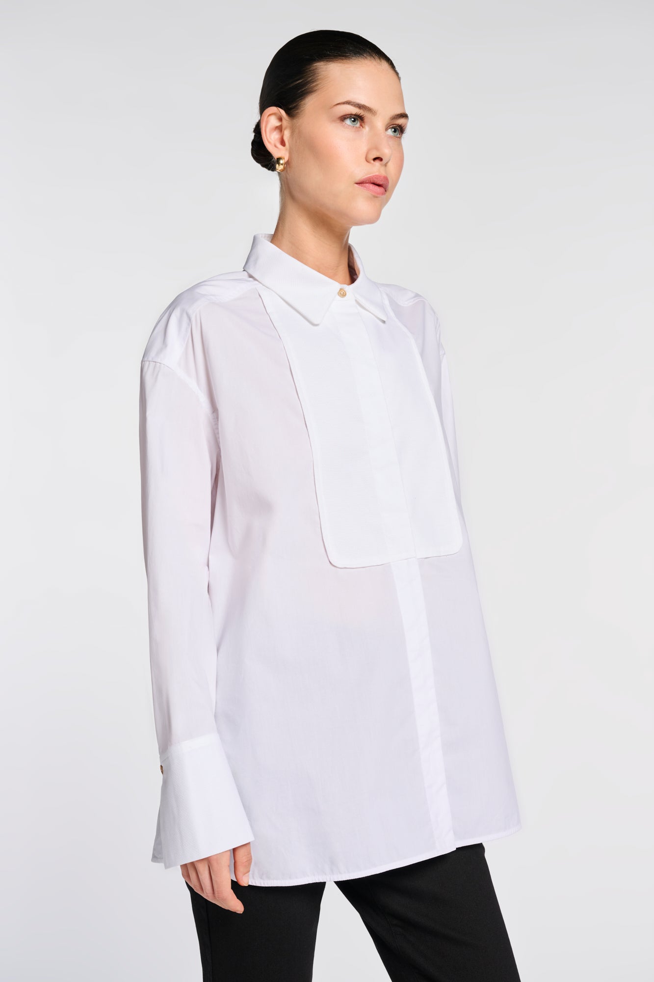 Cotton shirt with a placket