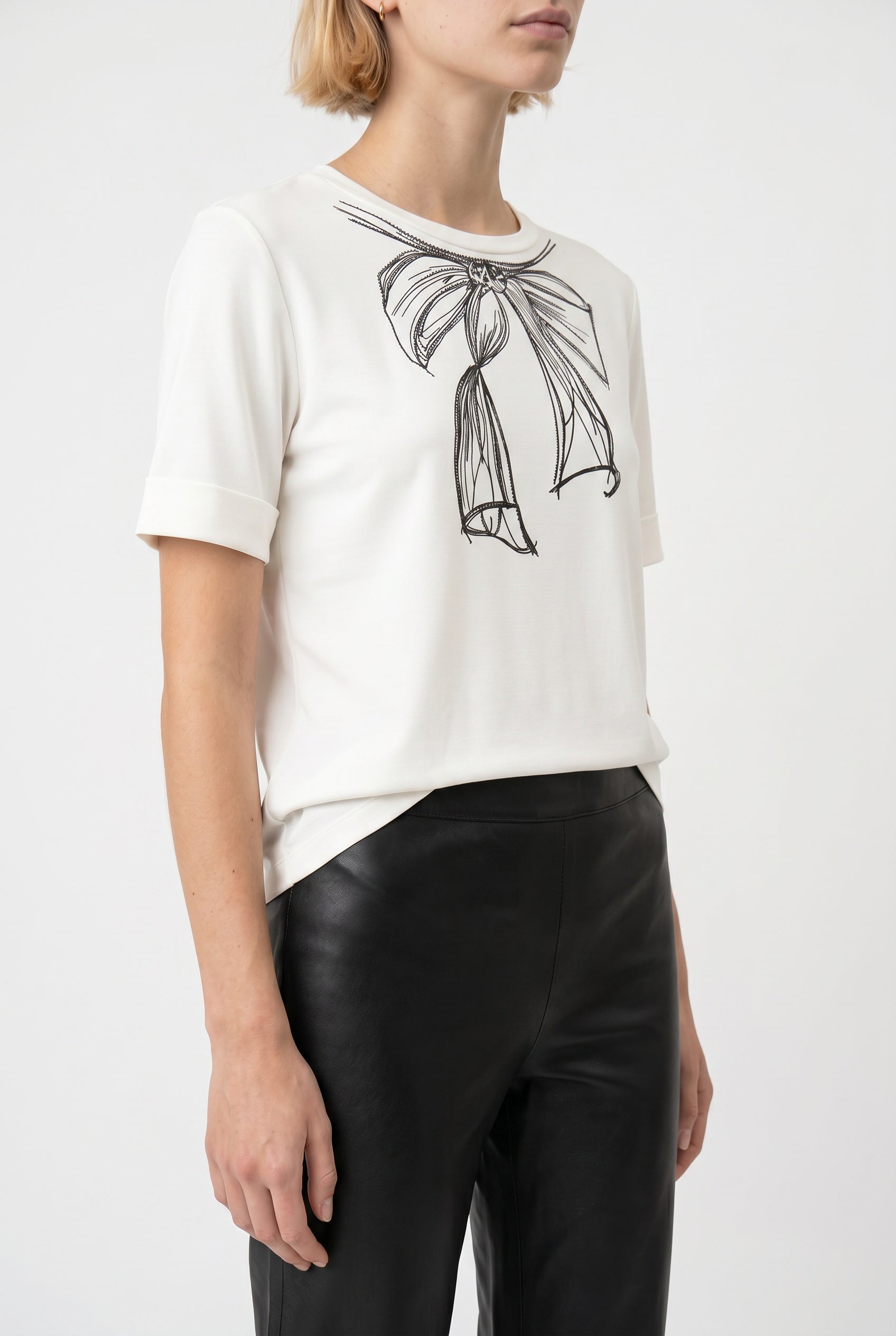 Bow T-shirt