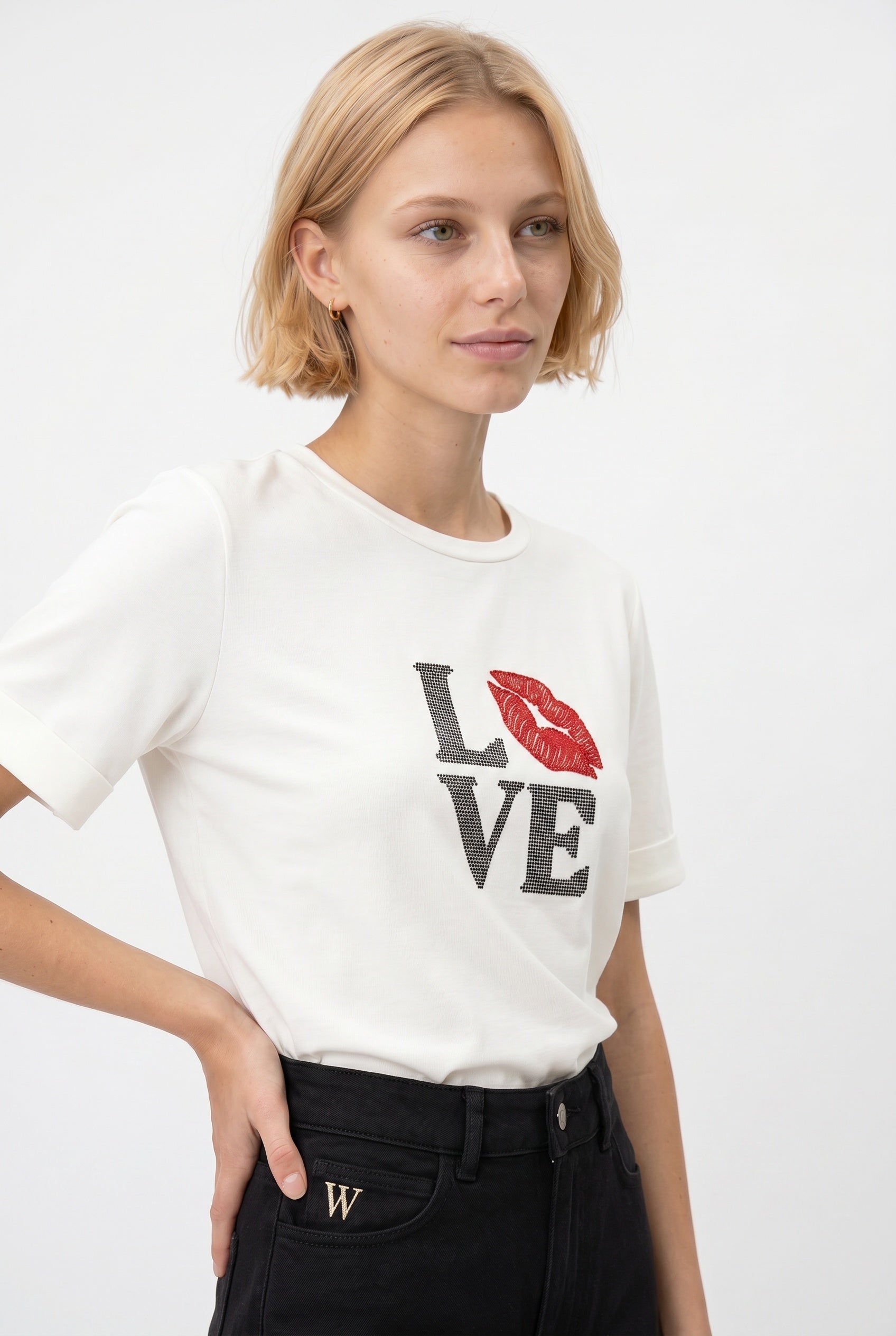 LOVE T-shirt