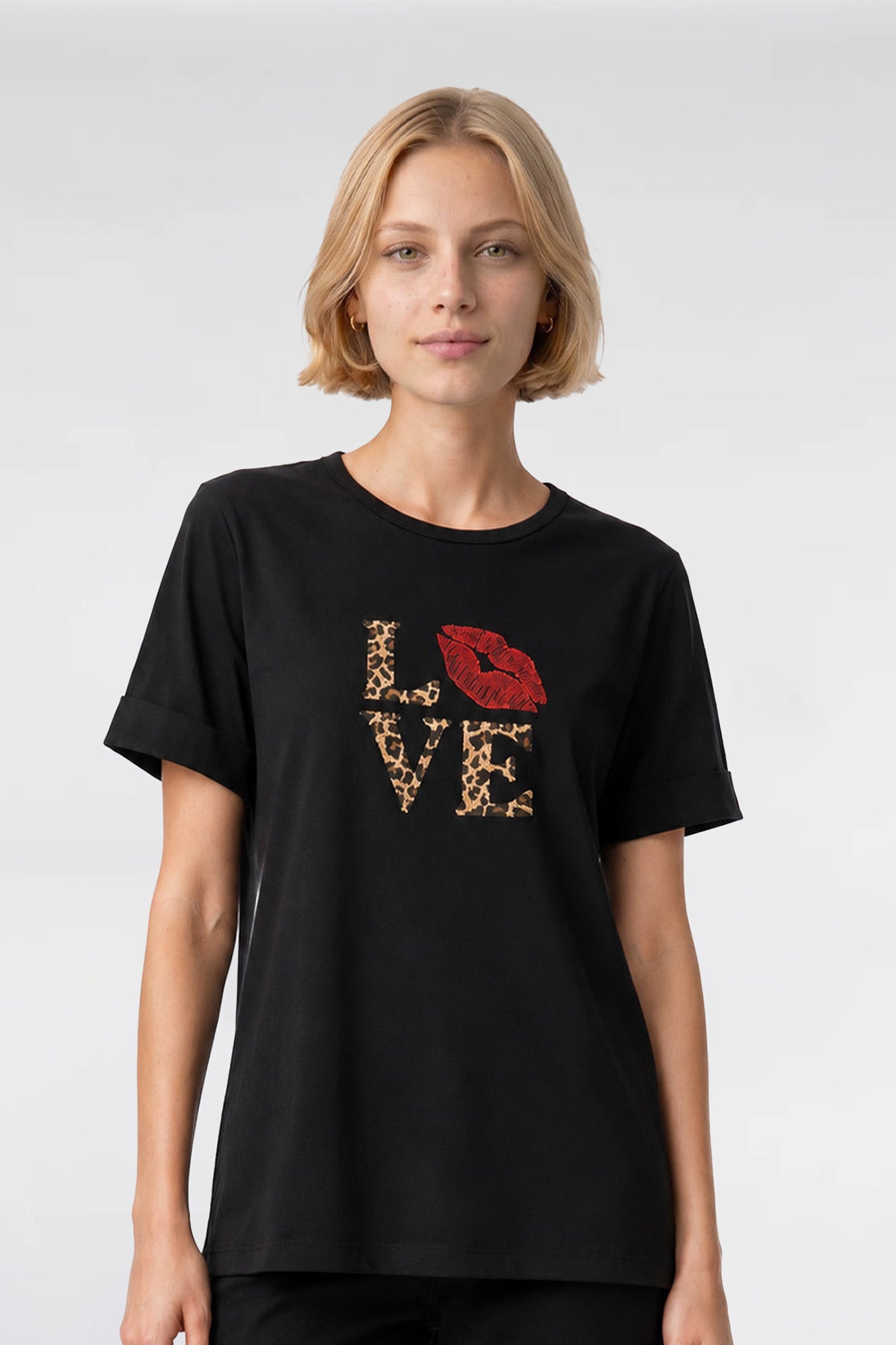 LOVE T-shirt