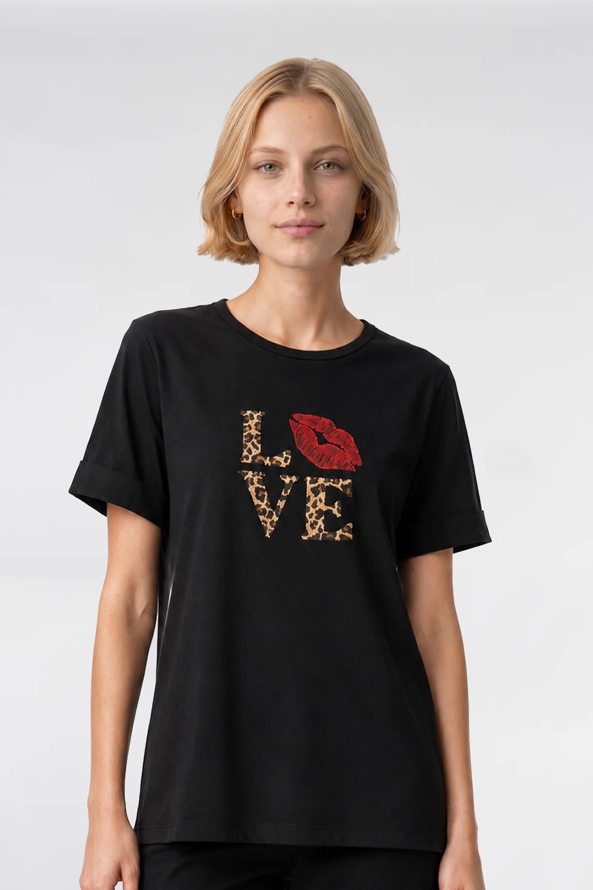 LOVE T-shirt