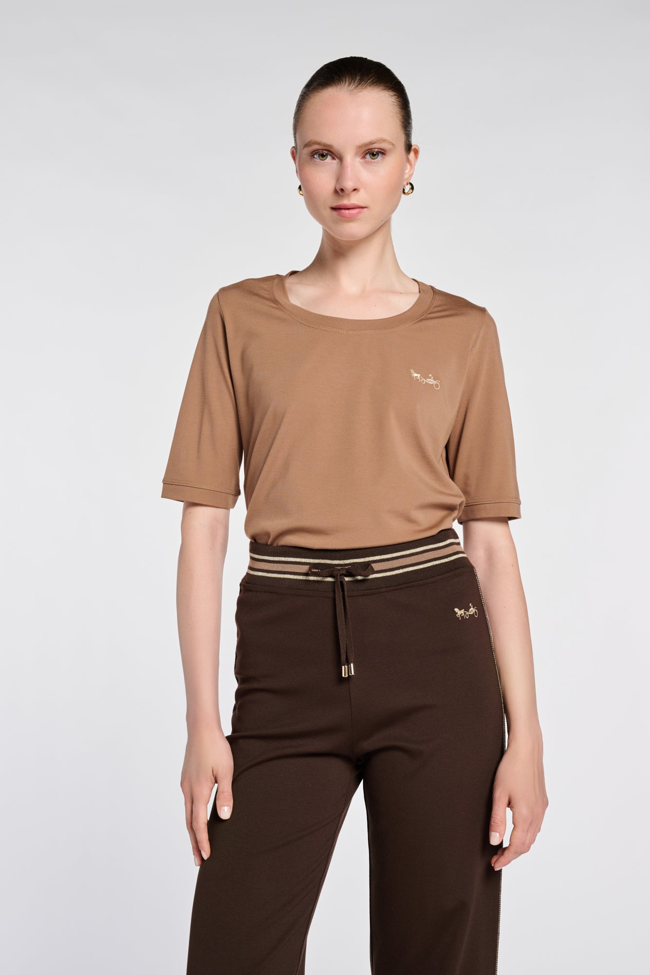 T-shirt logo