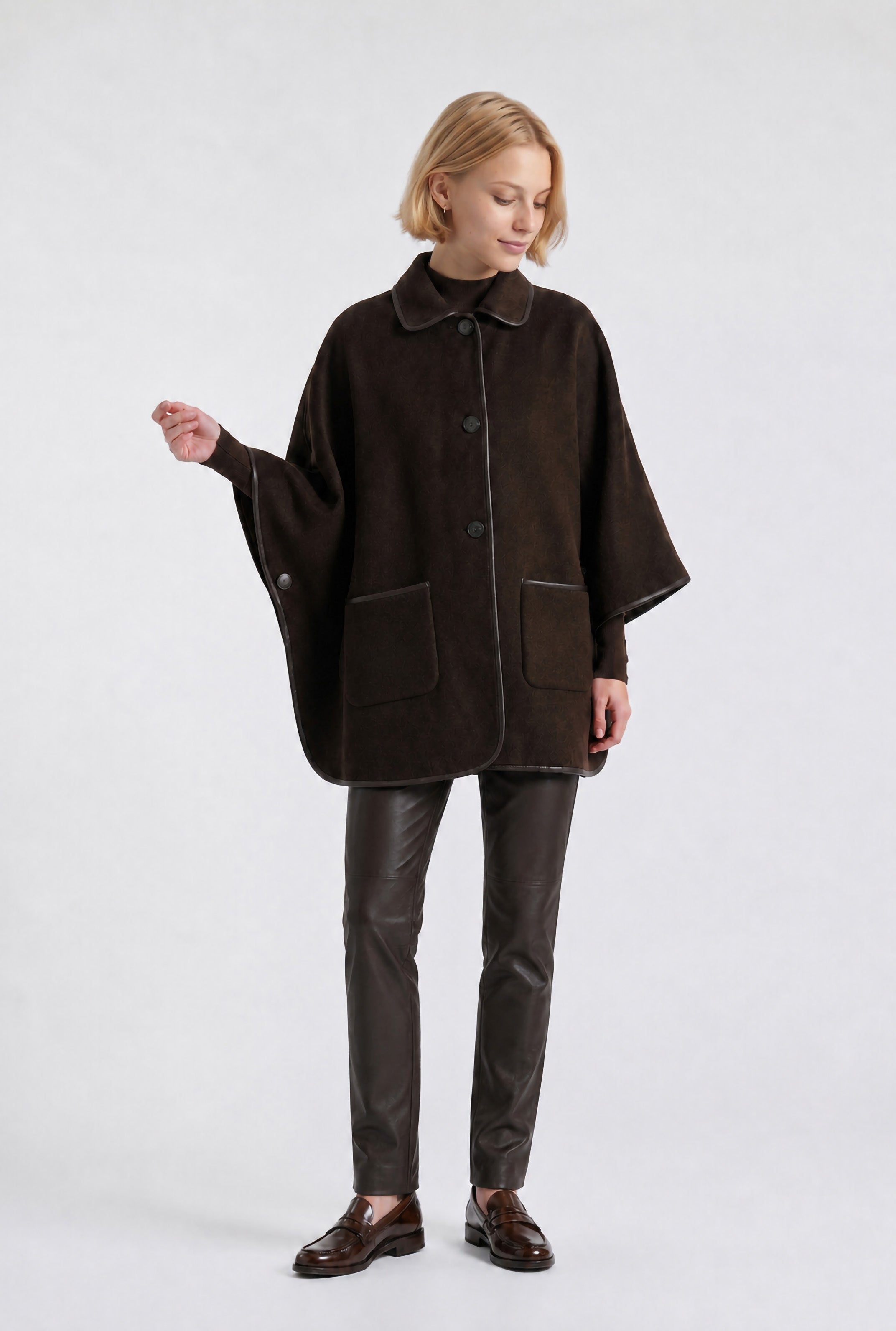 Cape en laine double face