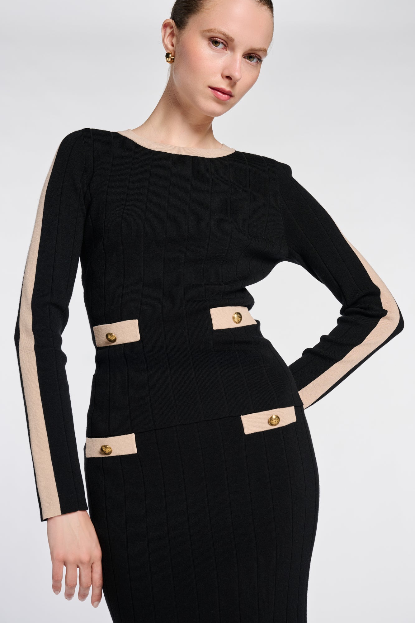 Two-tone contrast sweater