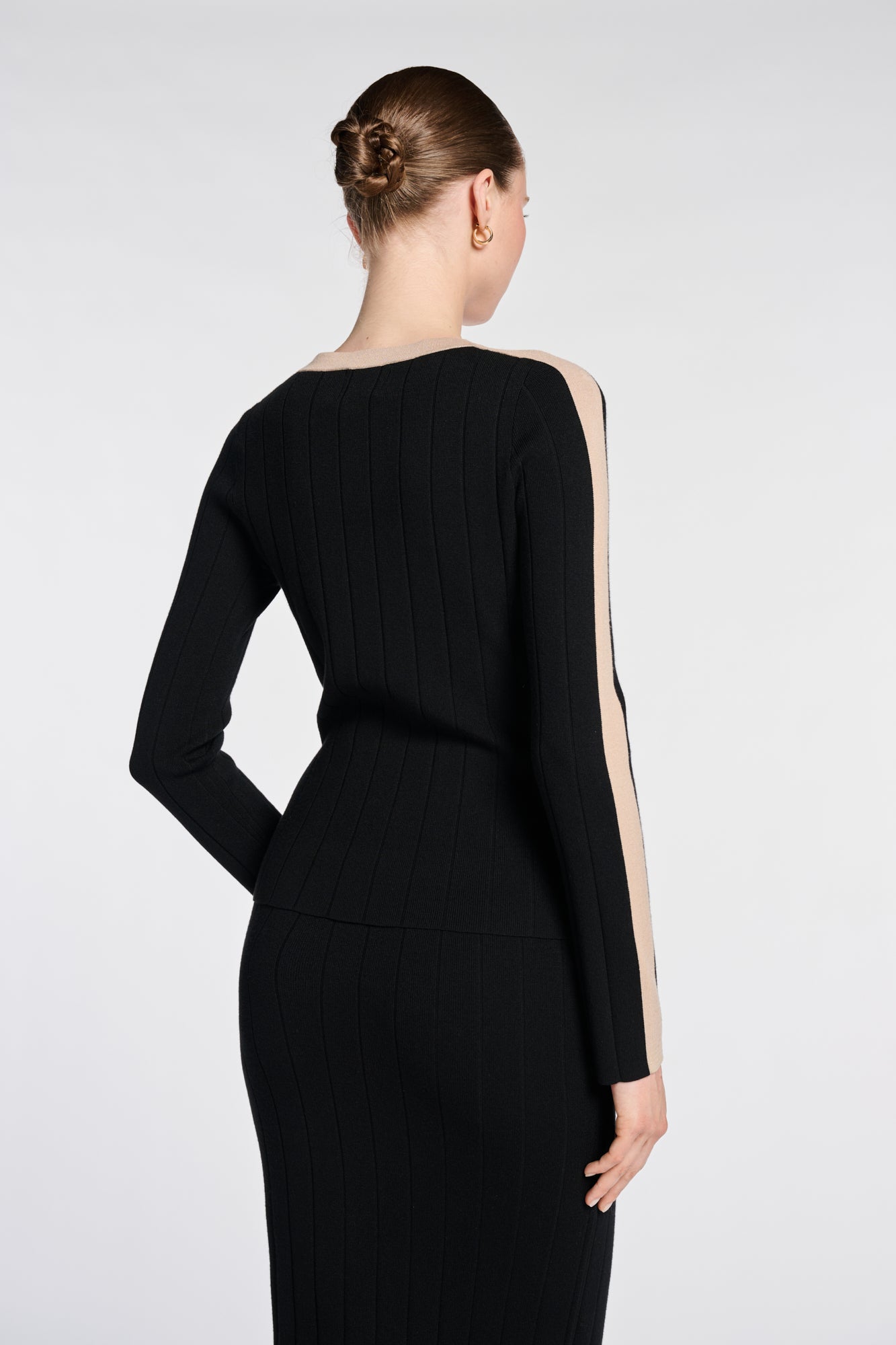 Two-tone contrast sweater