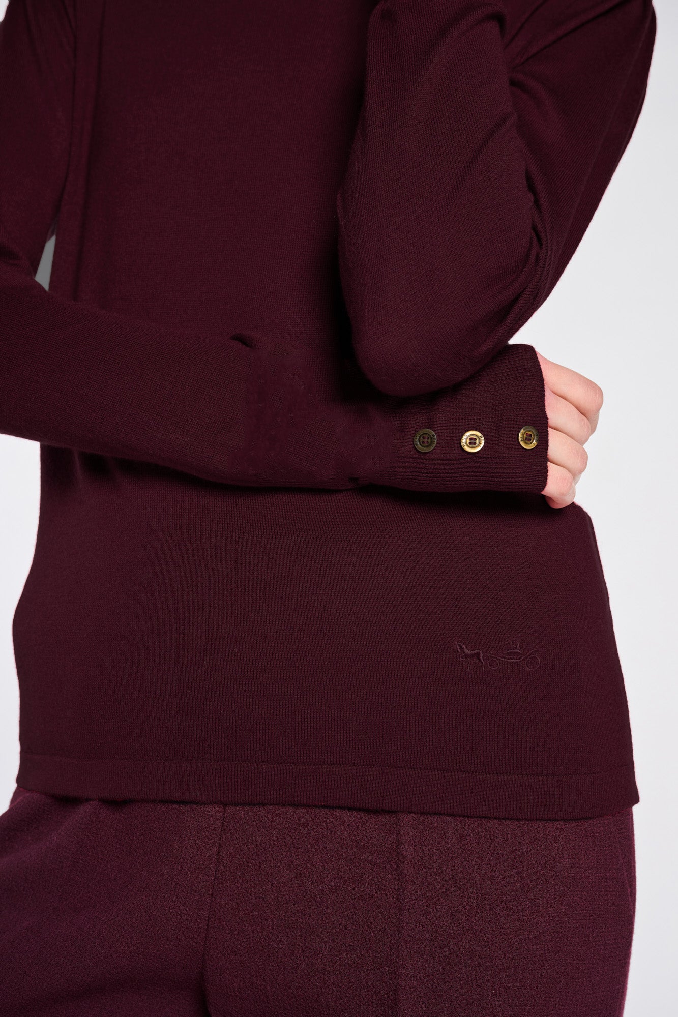 High-neck sweater made of cashmere and silk