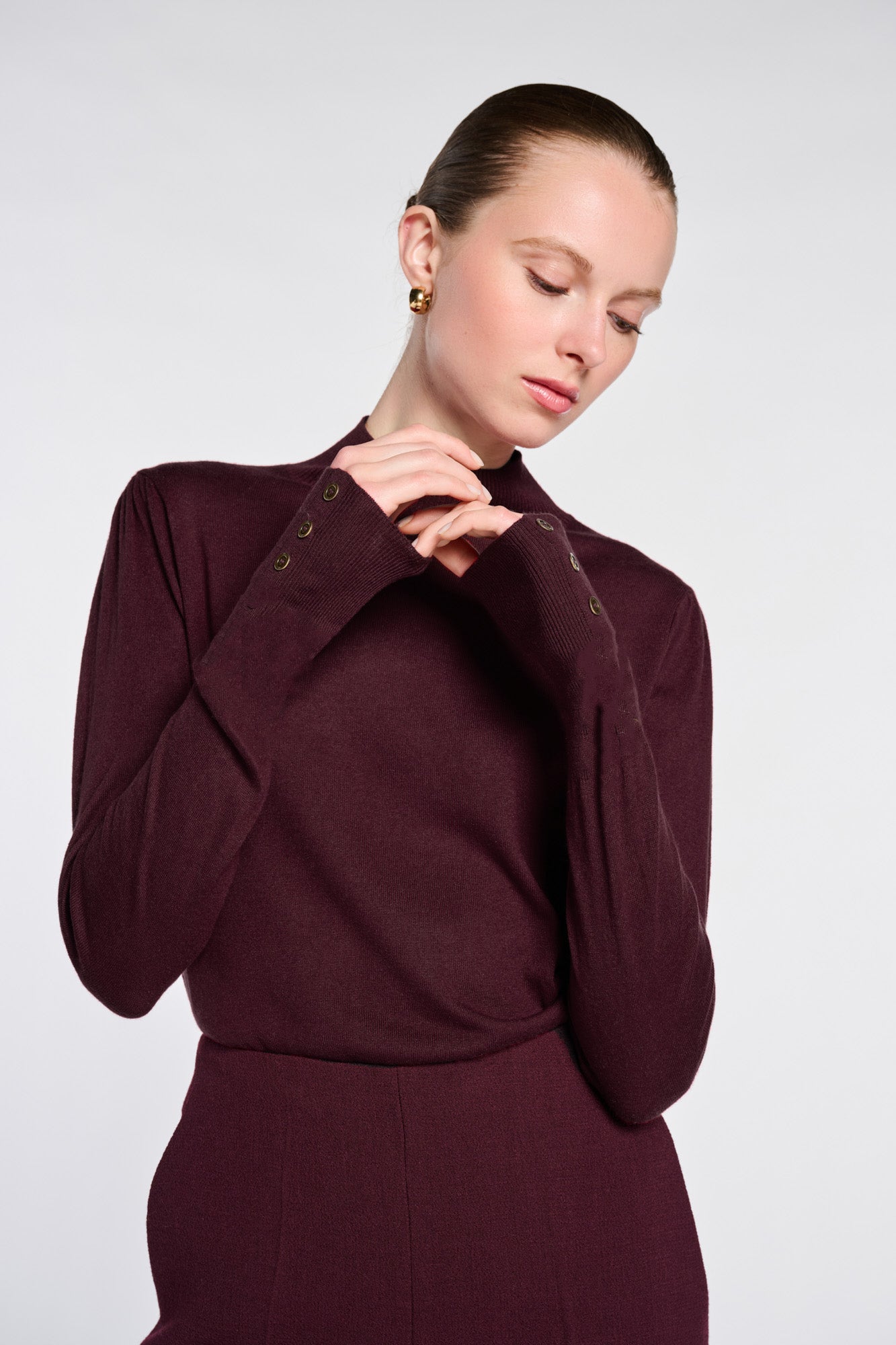 High-neck sweater made of cashmere and silk