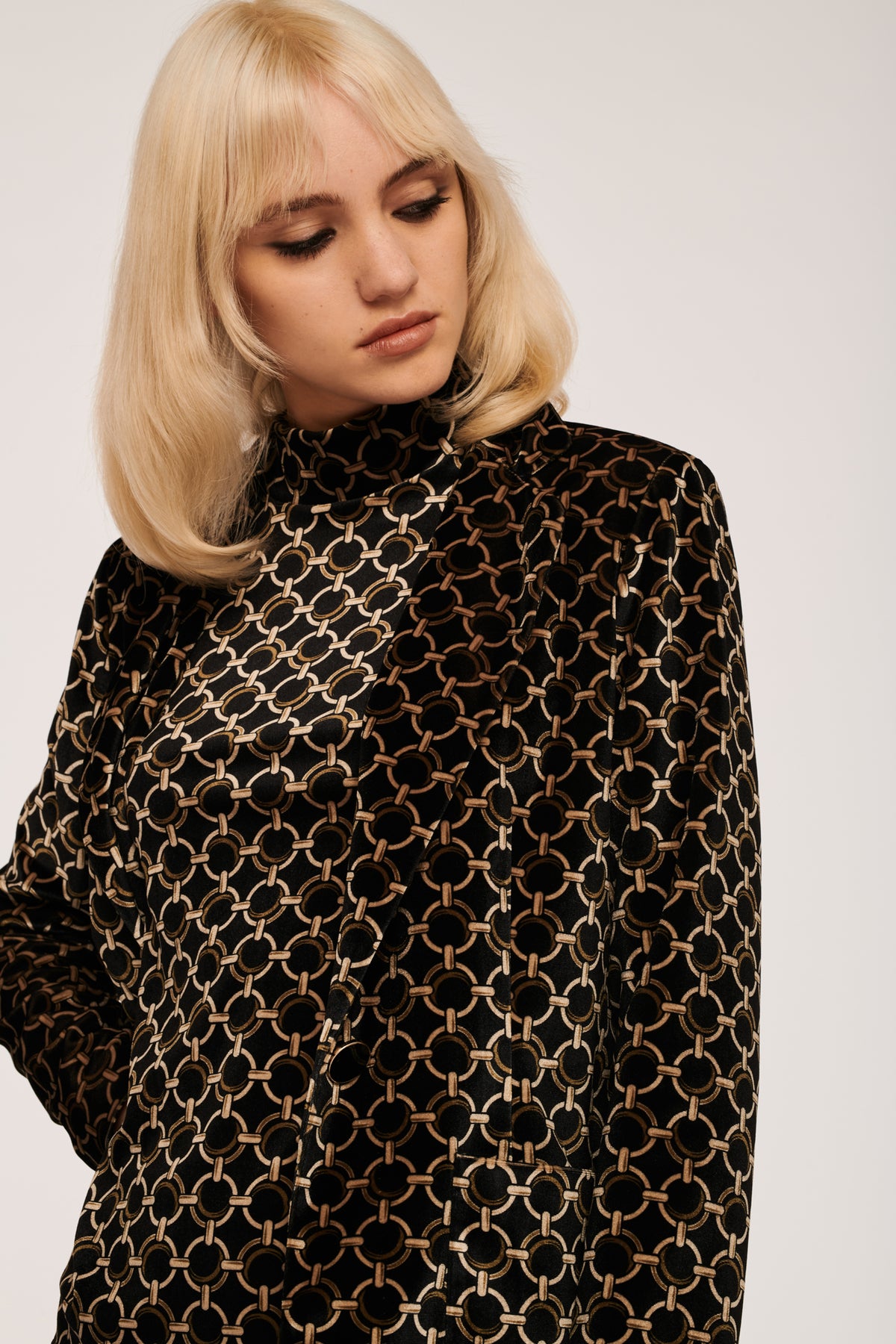 Veste blazer en velours imprimé chaîne