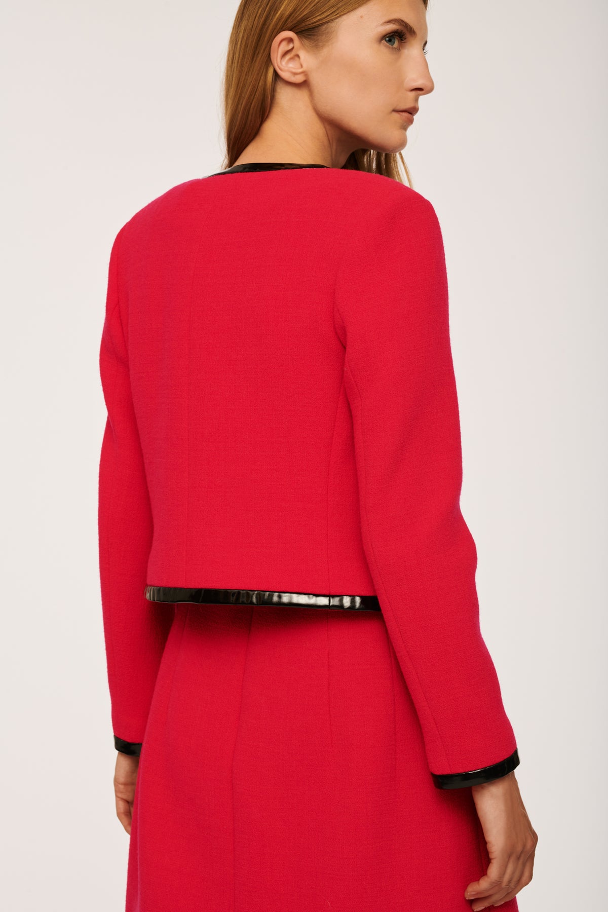 Veste en crêpe de laine et vinyle