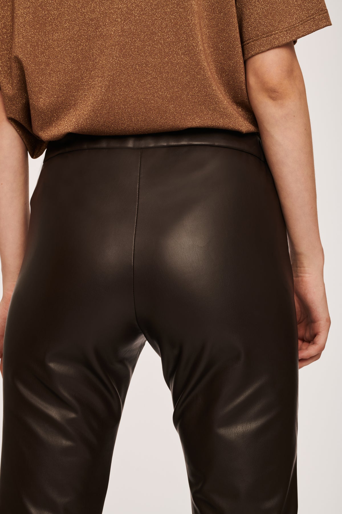 Legging en cuir vegan