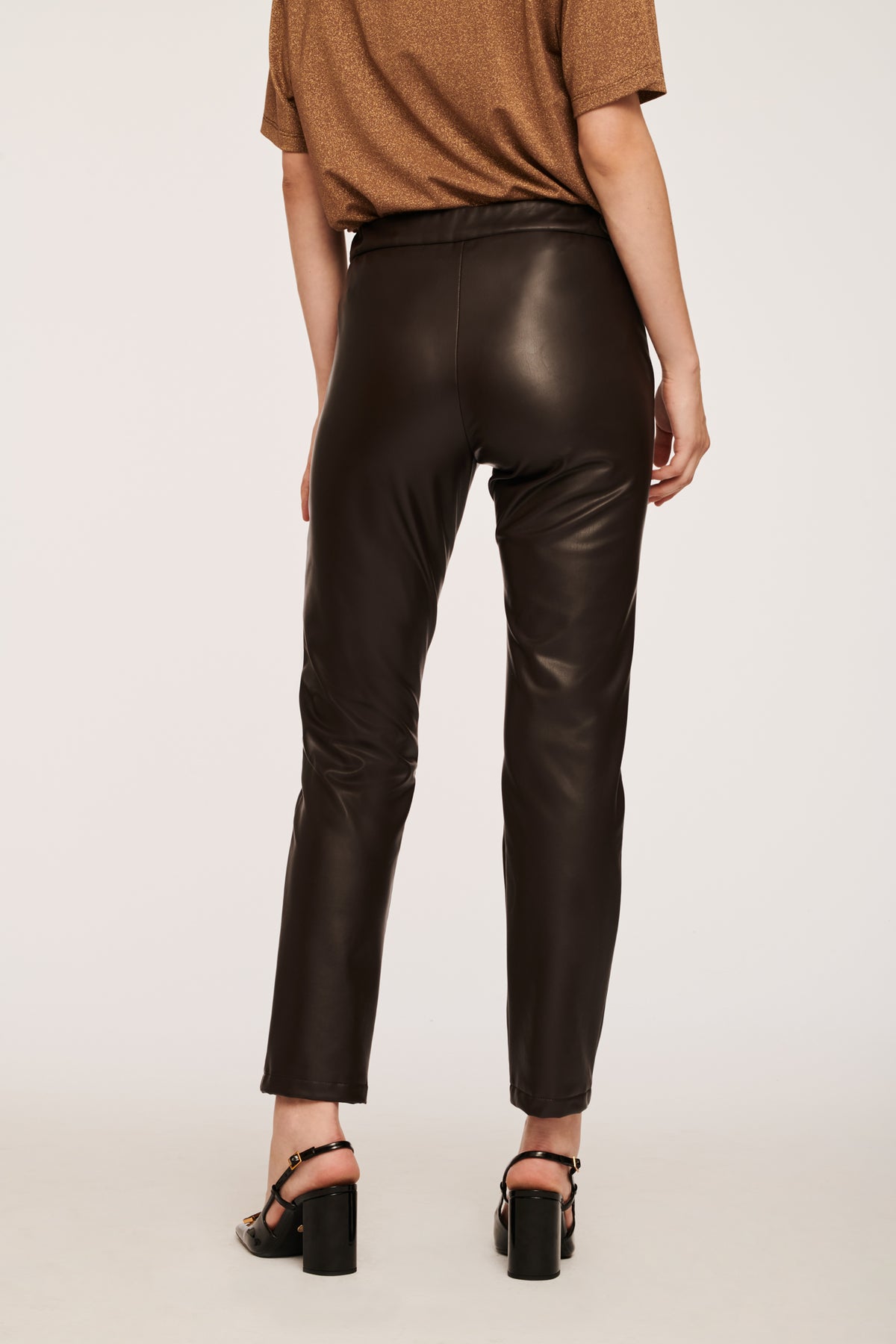 Legging en cuir vegan