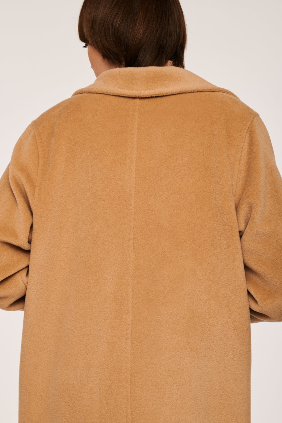 Manteau en laine vierge