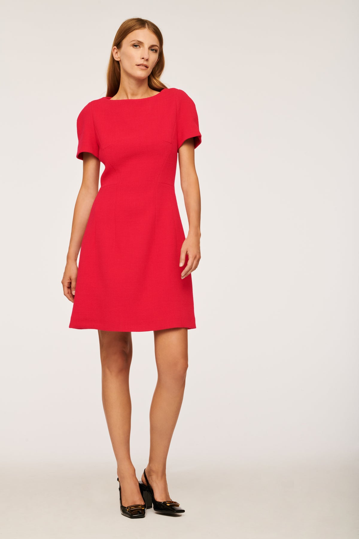 Robe courte crêpe de laine