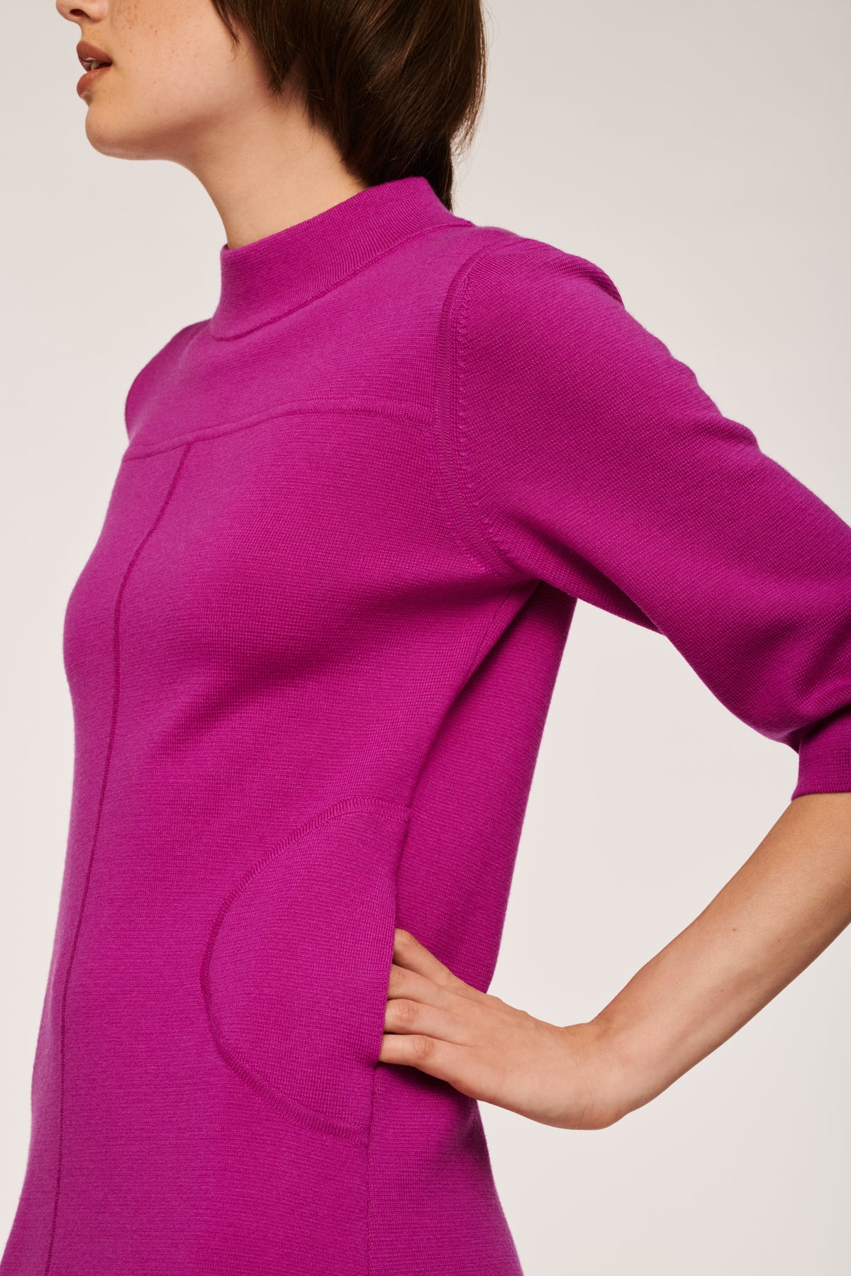 Robe en maille col montant
