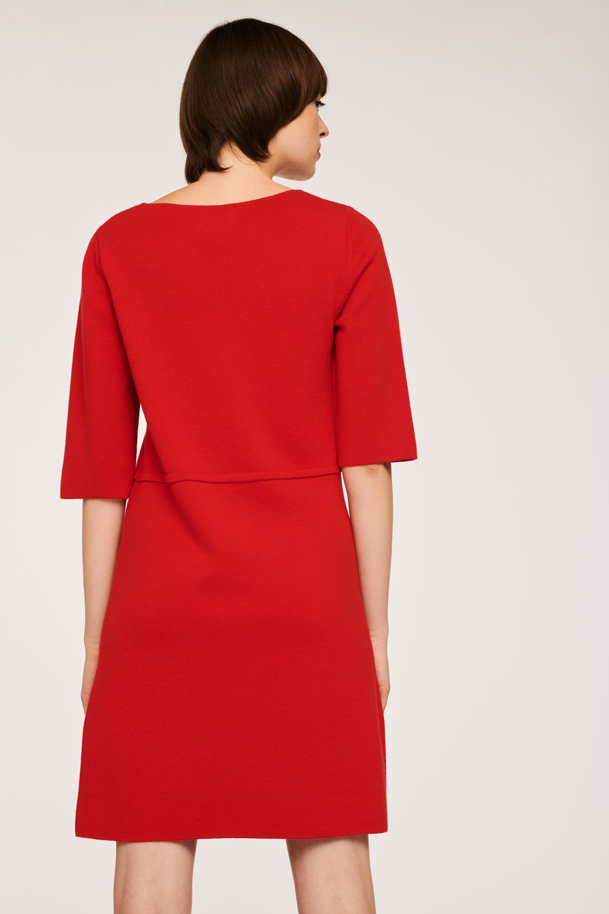 Robe courte en maille