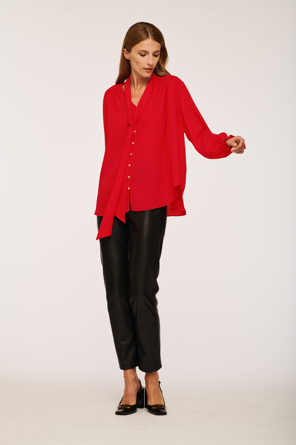 Chemise lavalliére