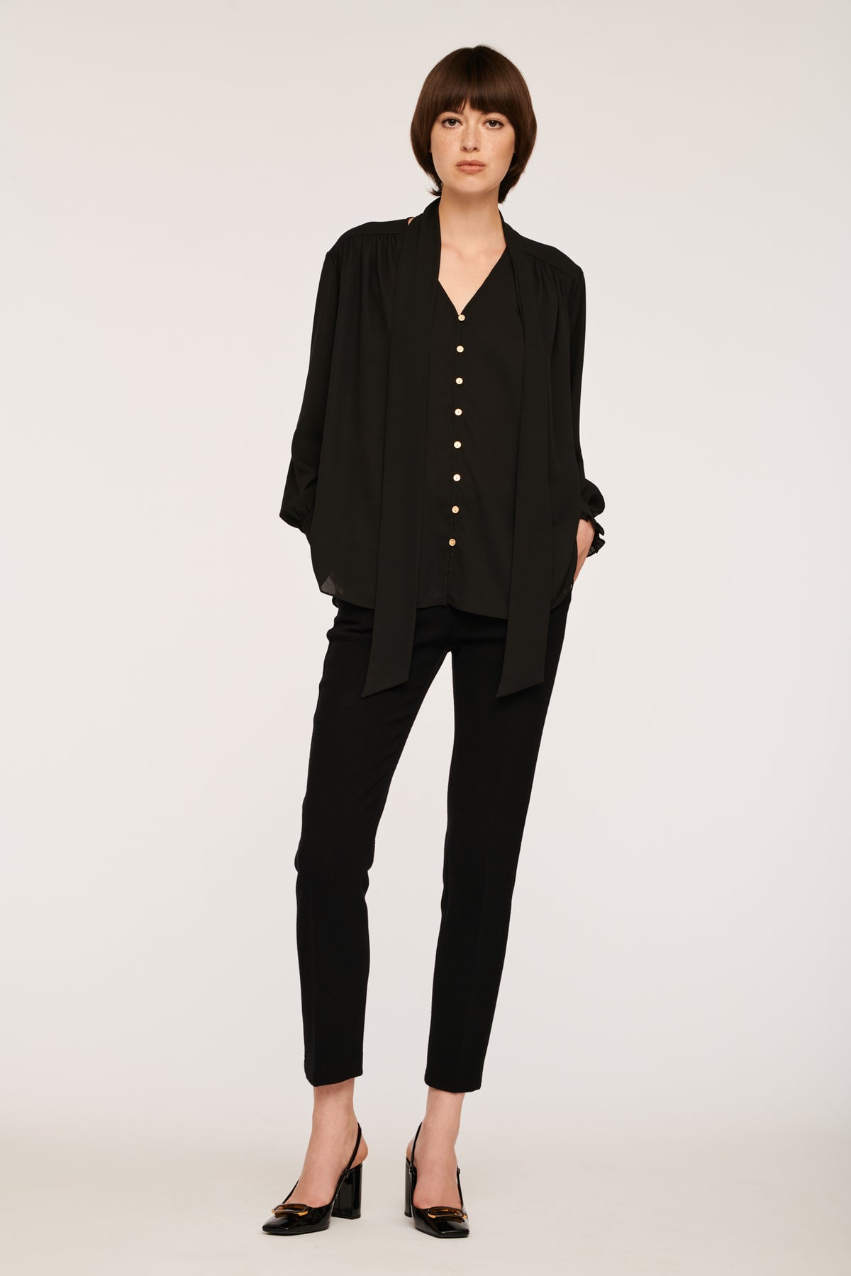 Chemise lavallière