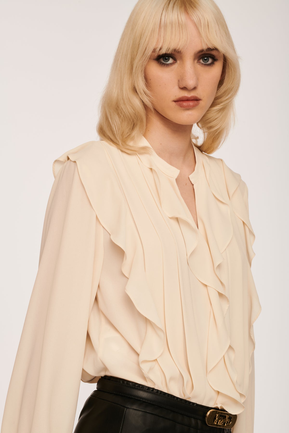 Blouse fluide volanté uni