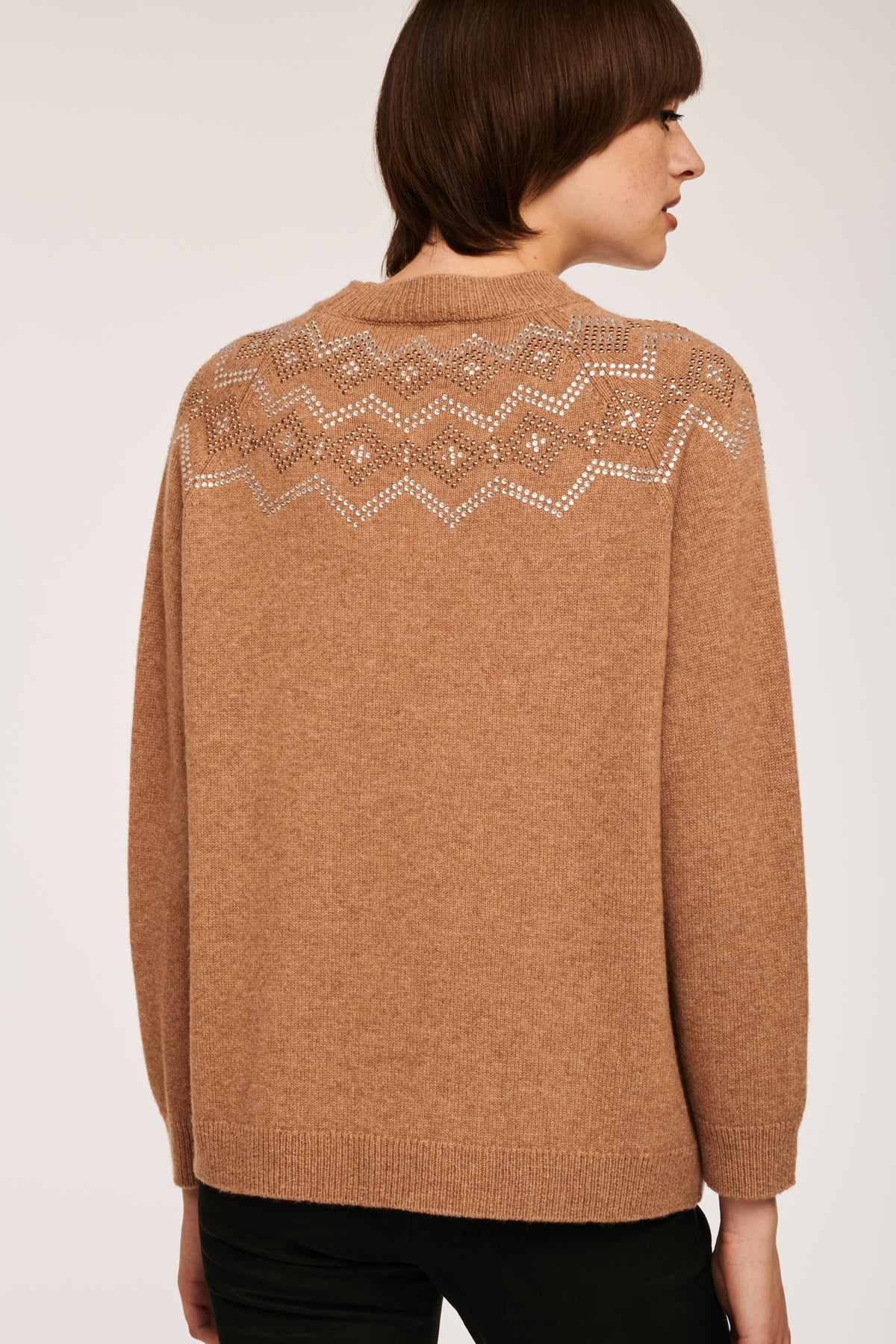 Pull norvégien à stud
