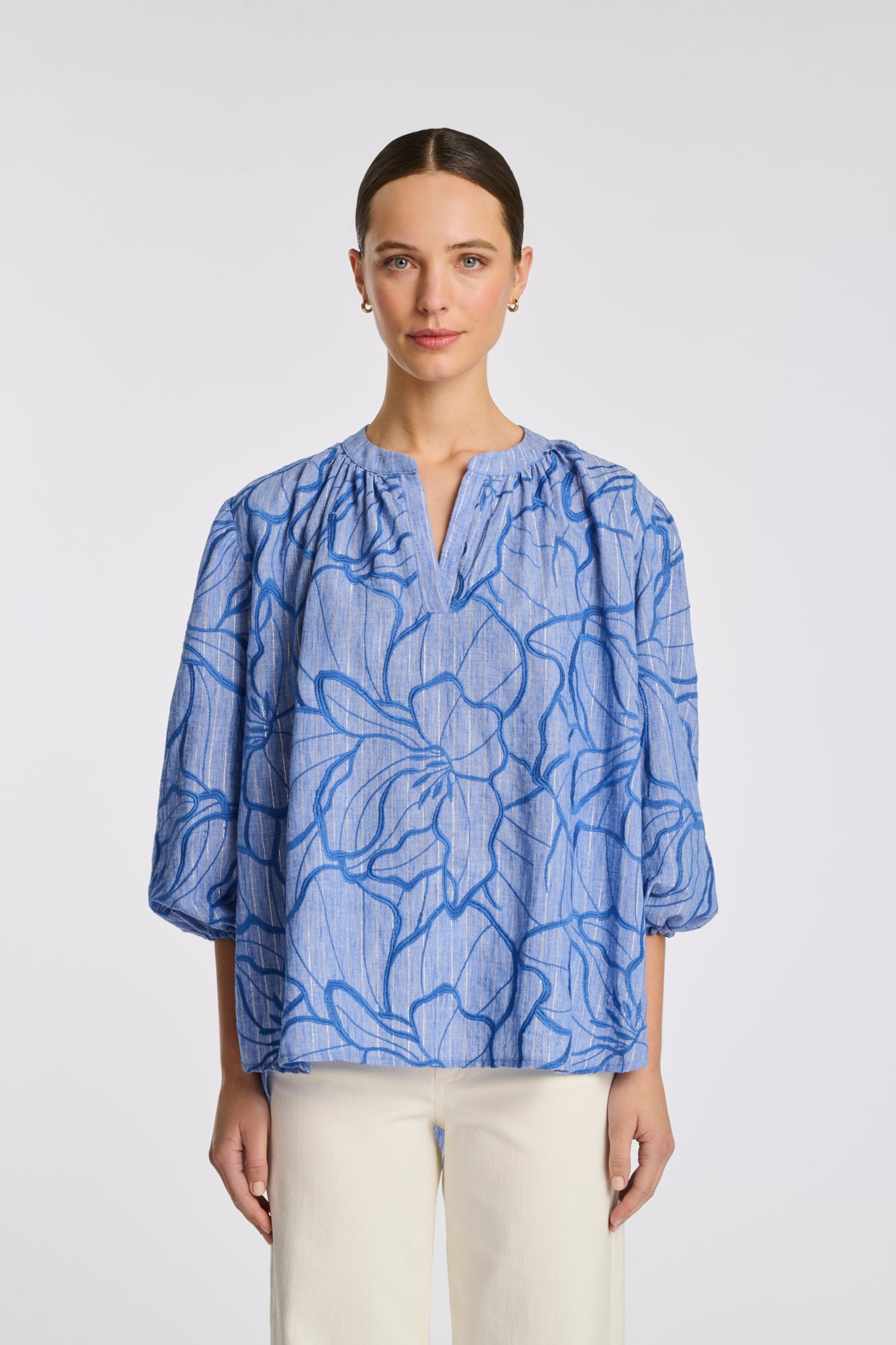 Blouse brodée