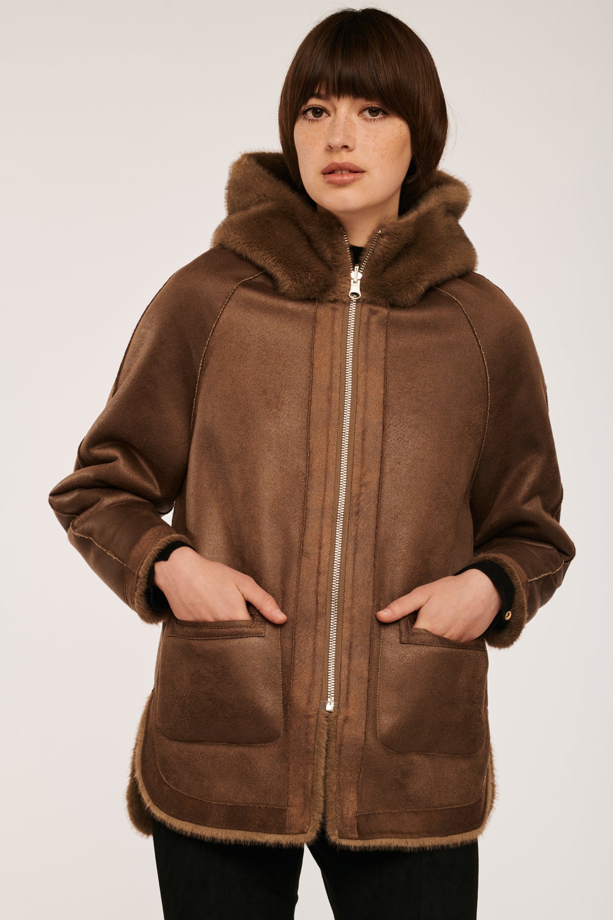 Blouson en fourure vegan