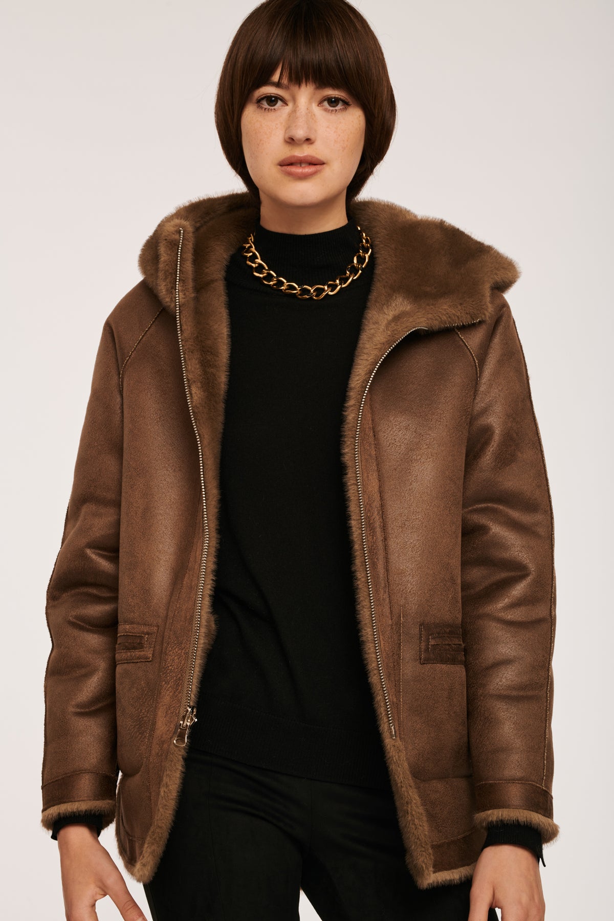 Blouson en fourure vegan