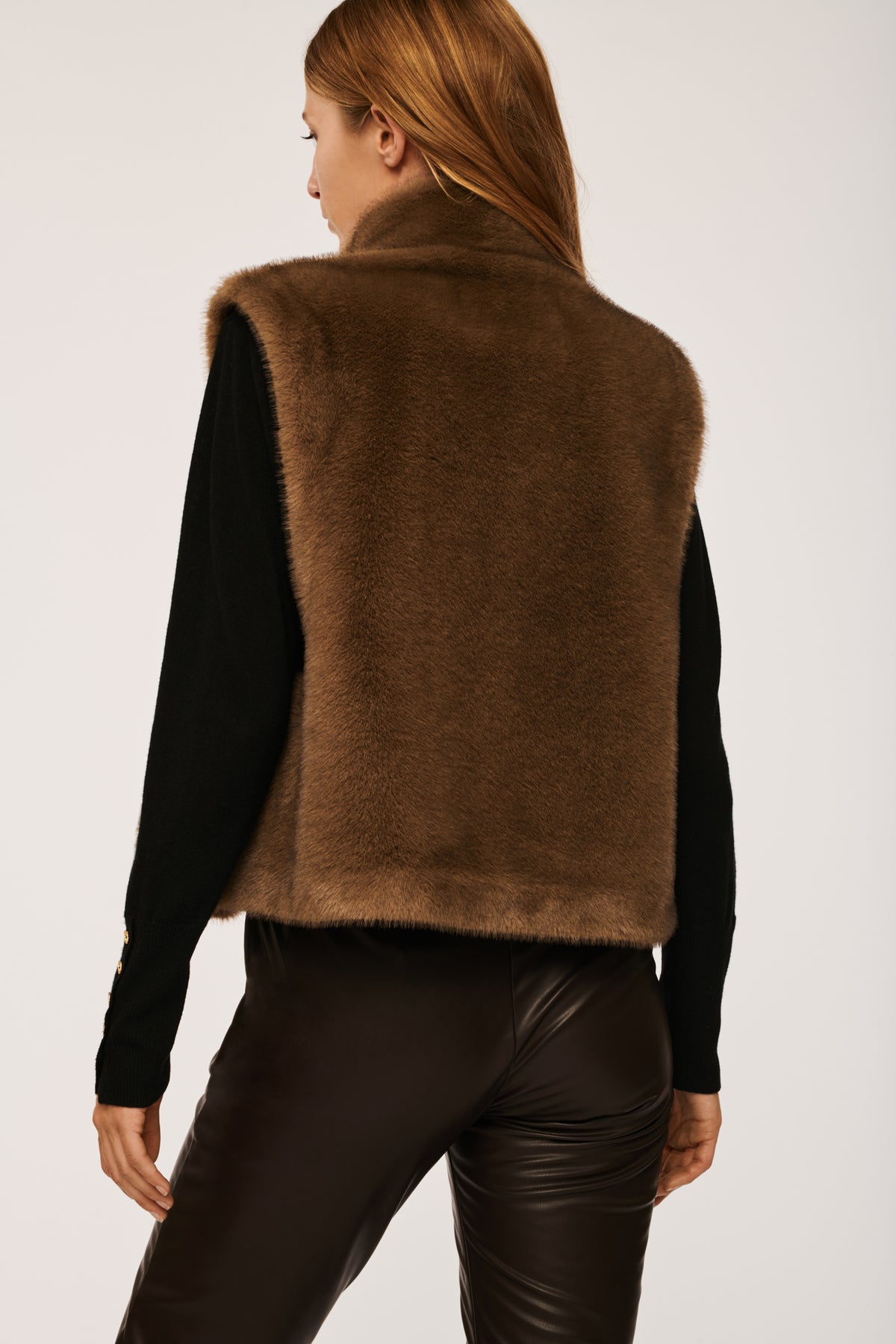 Veste sans manche en fourrure