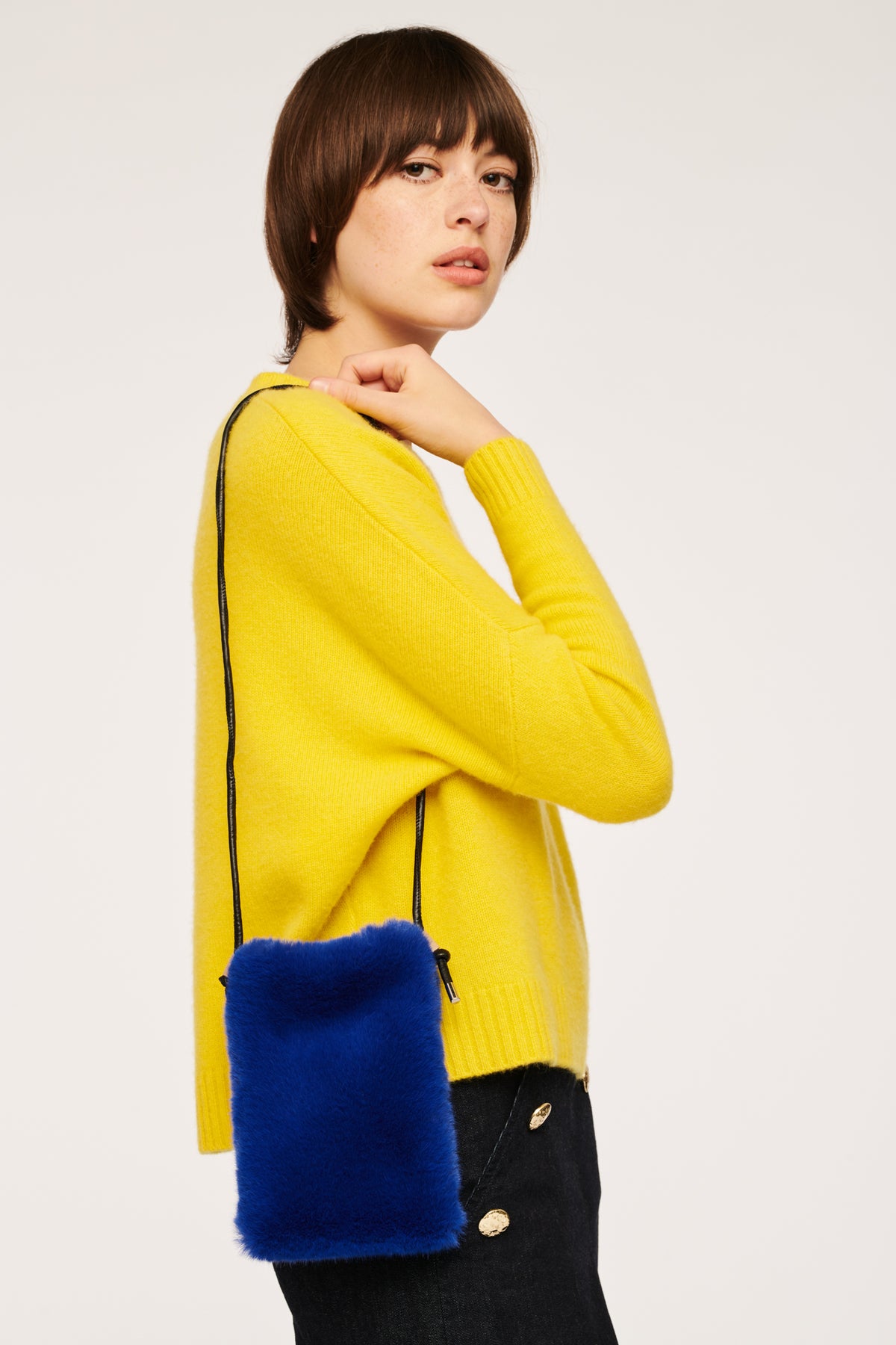 Pochette en fourrure vegan