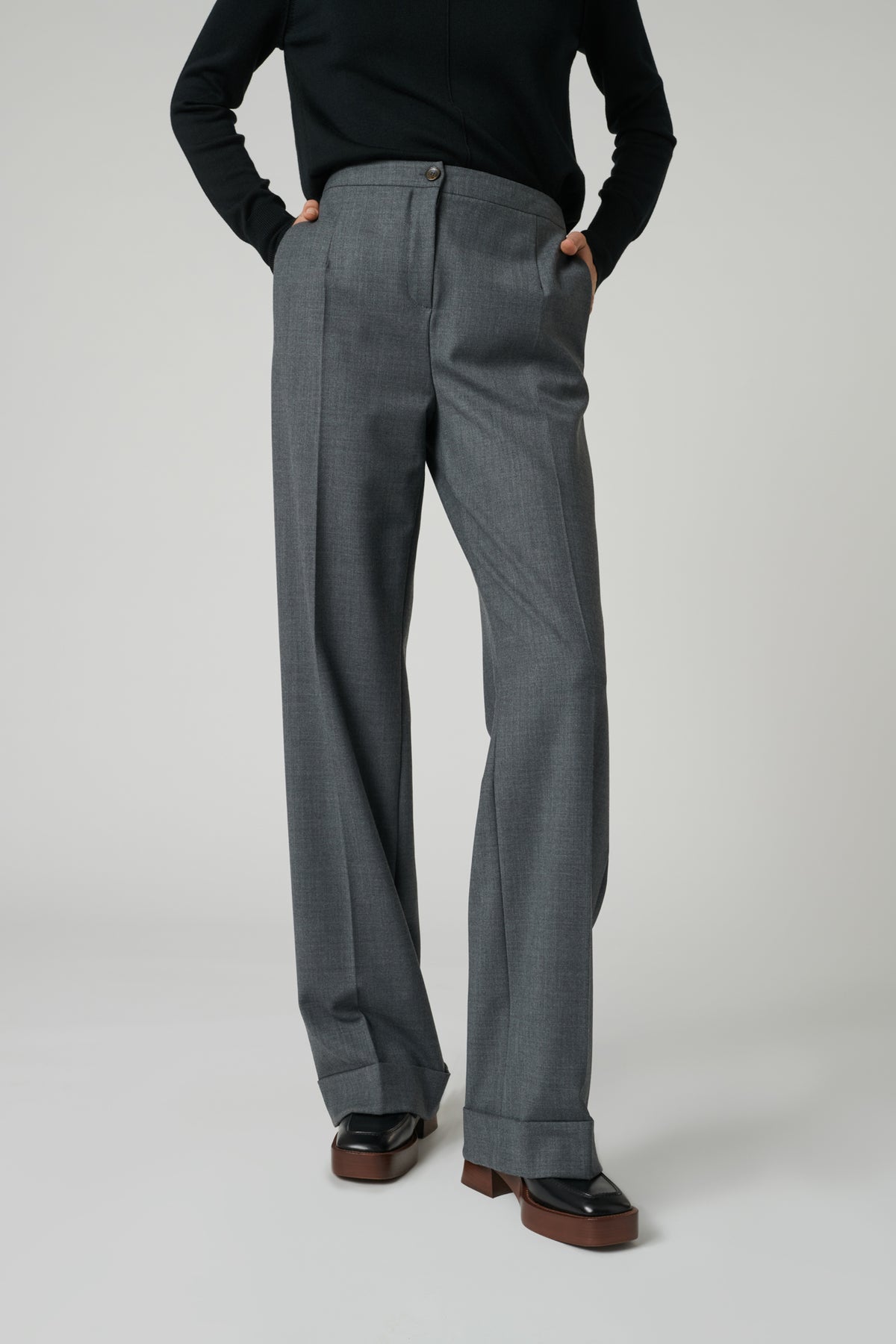Pantalon large en laine stretch