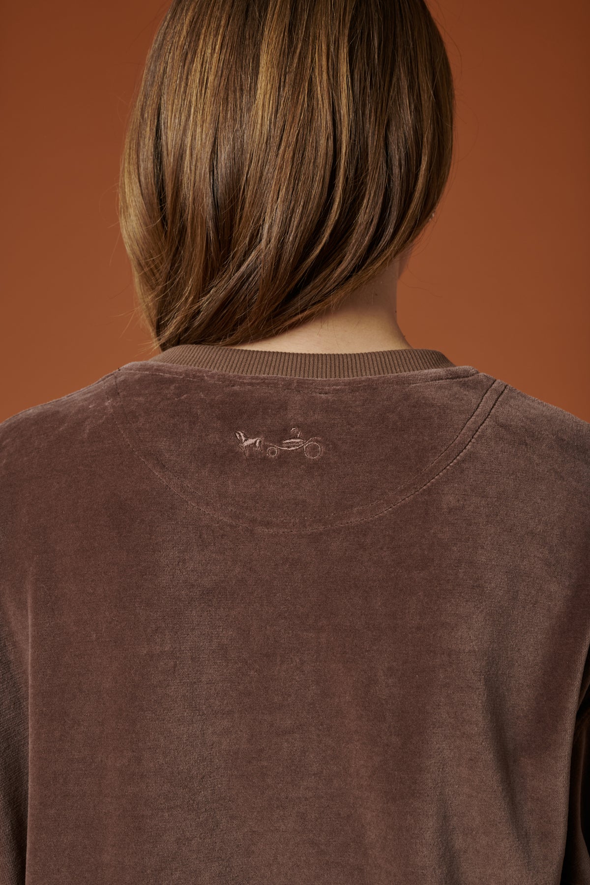Sweat-shirt en velours éponge taupe