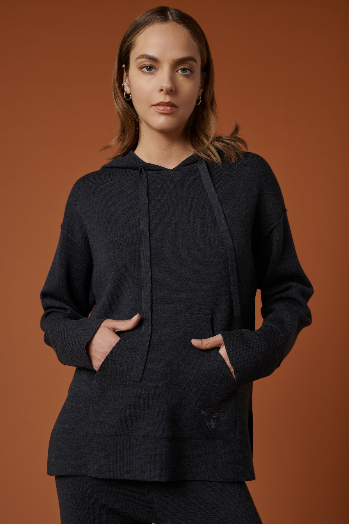 Sweat à capuche milano pure laine anthracite