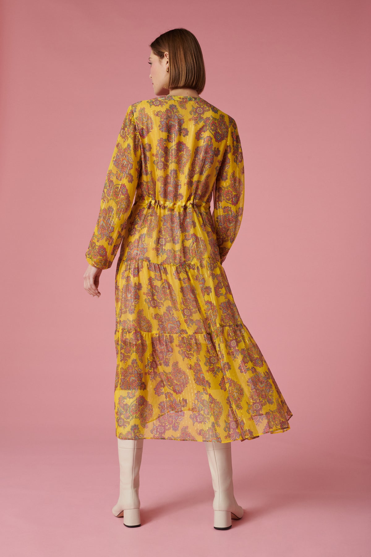 Robe longue volantée