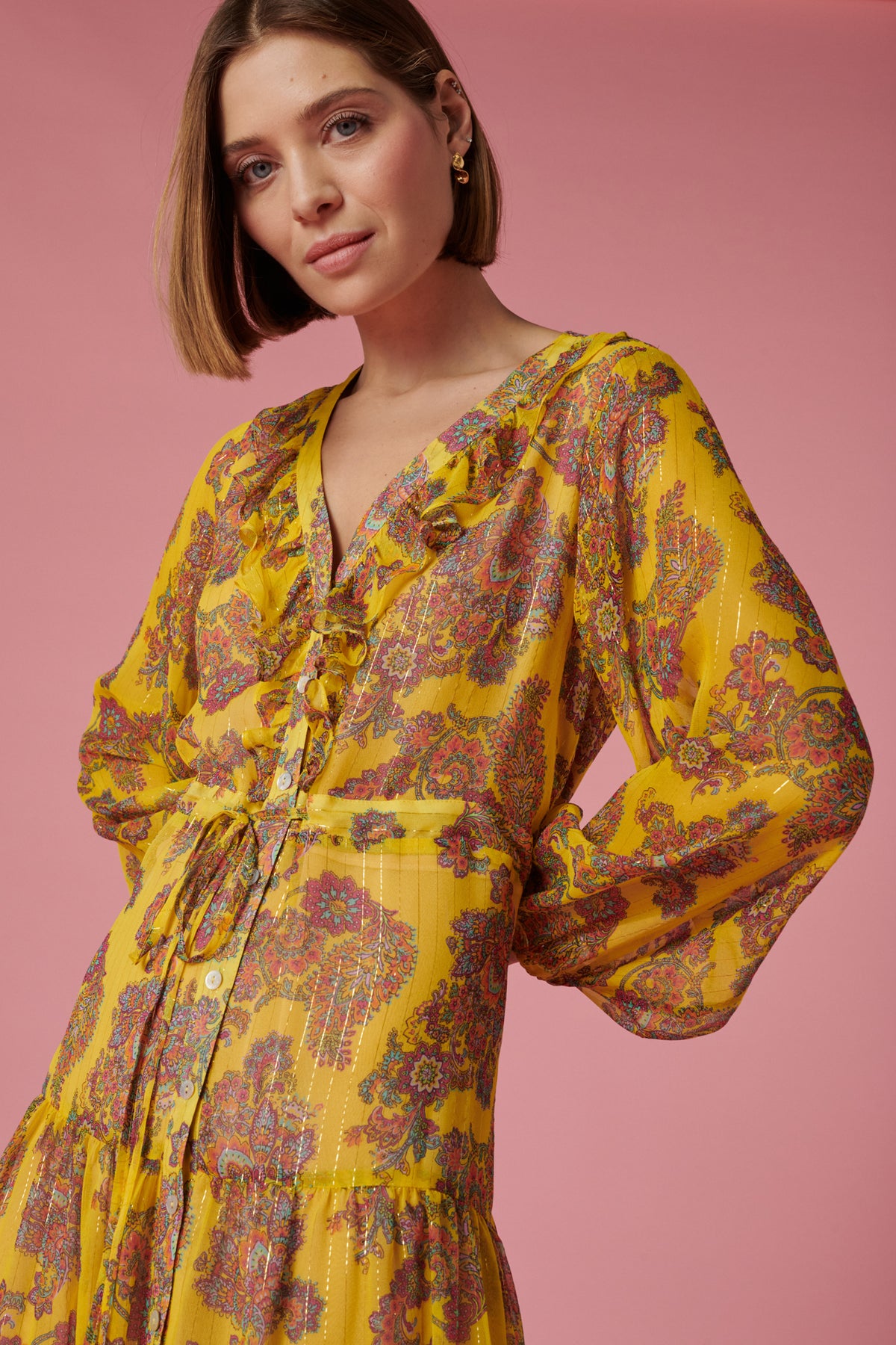 Robe longue volantée
