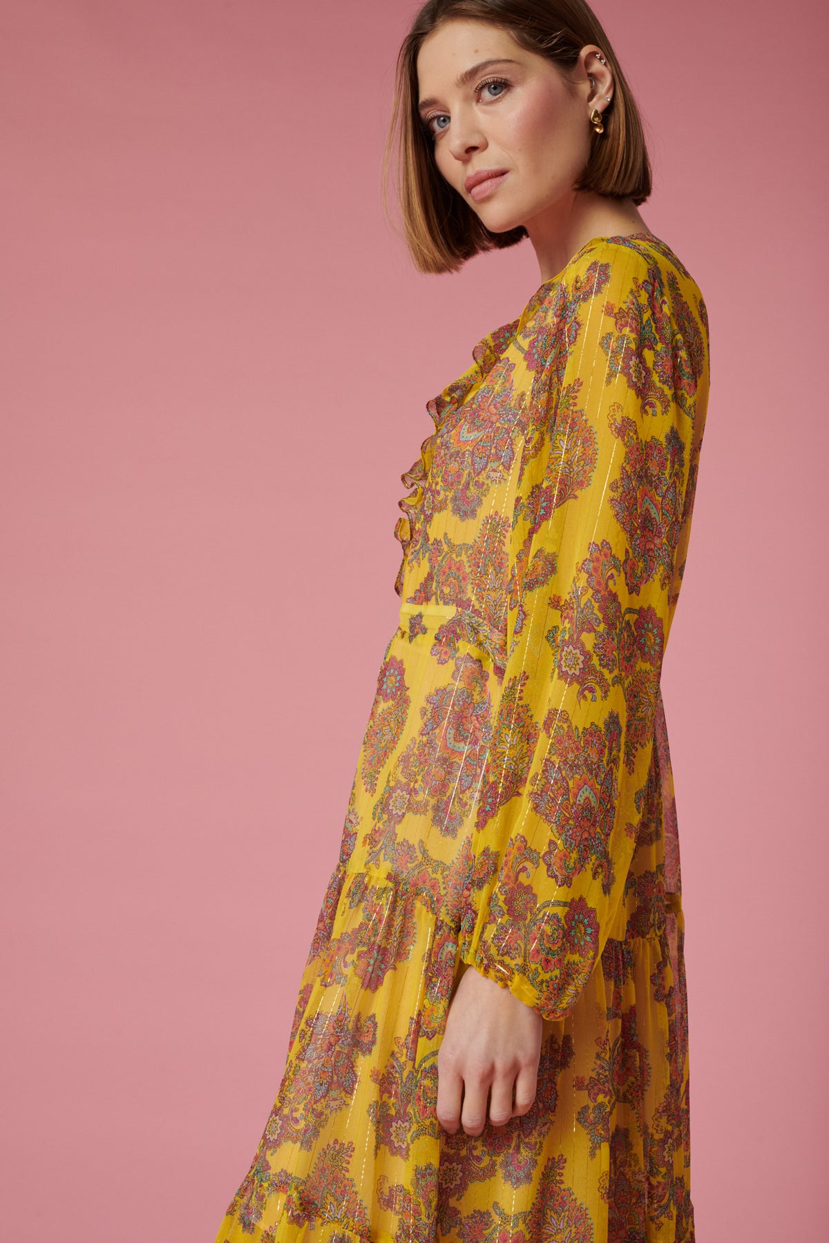 Robe longue volantée