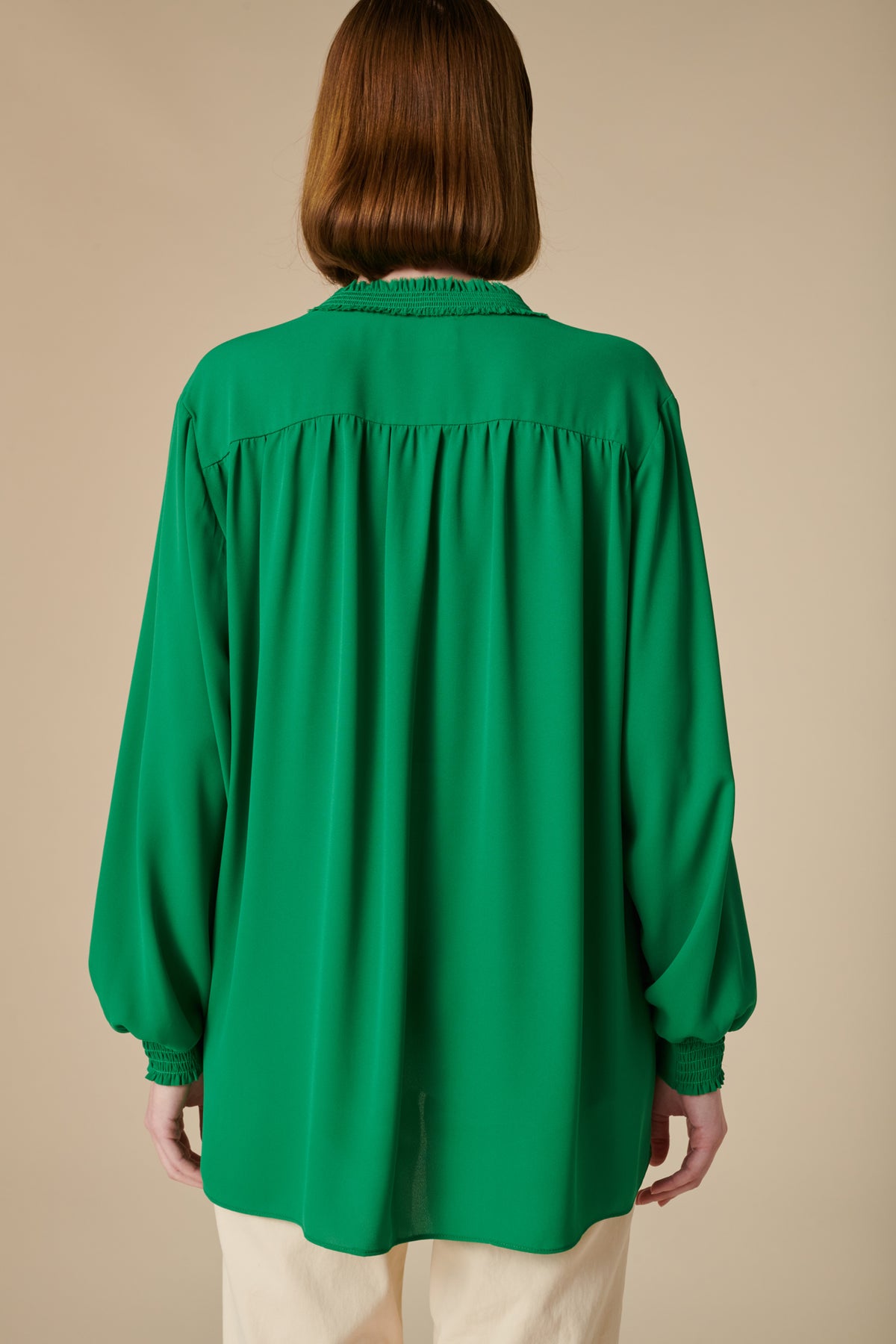 Blouse fluide en crêpe