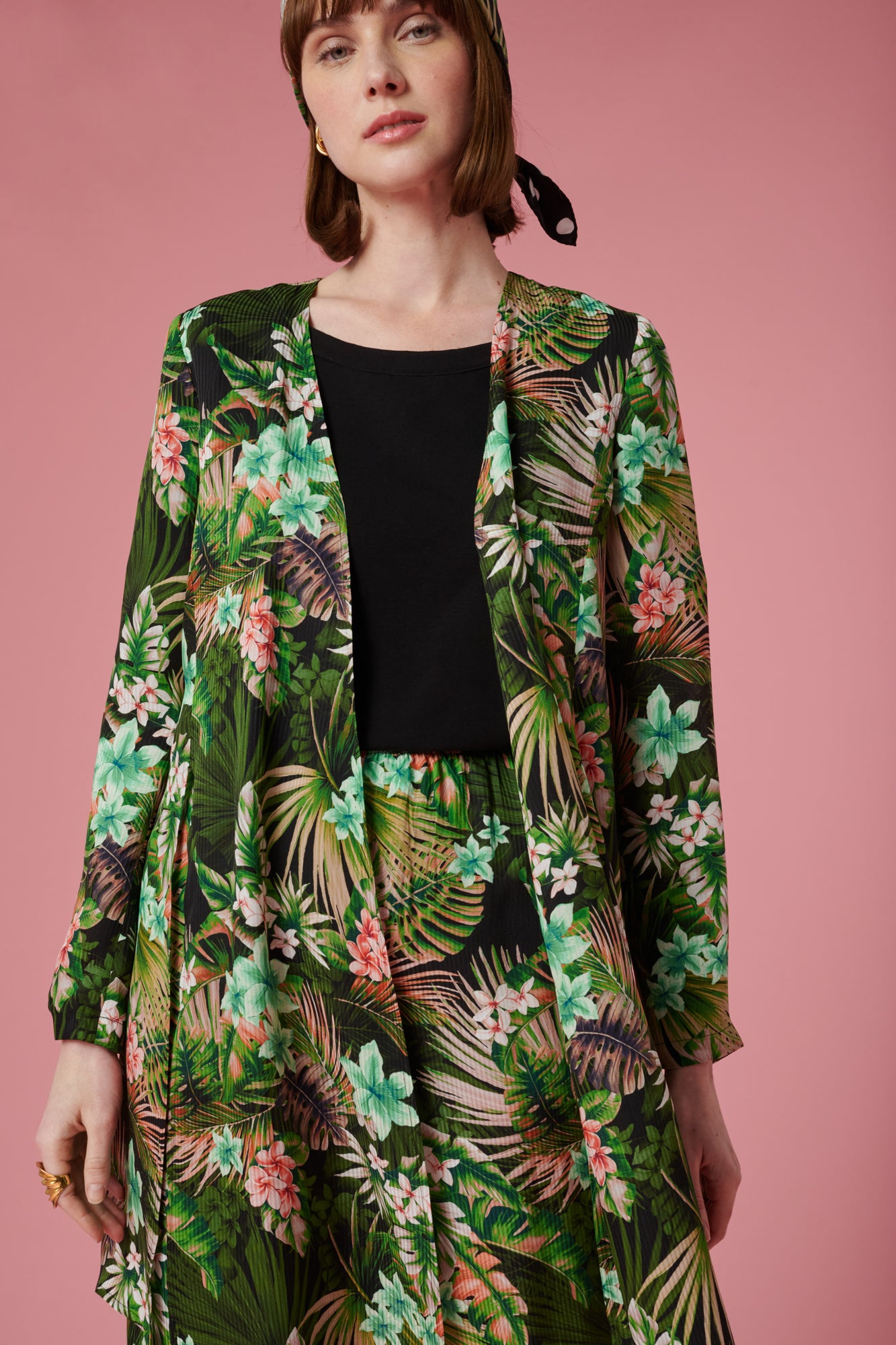 Tie-front tunic with jungle print