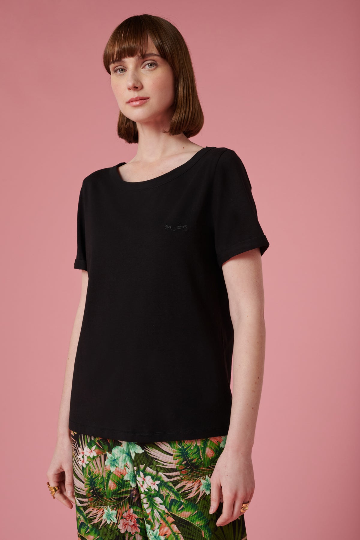 T-shirt col rond brodé